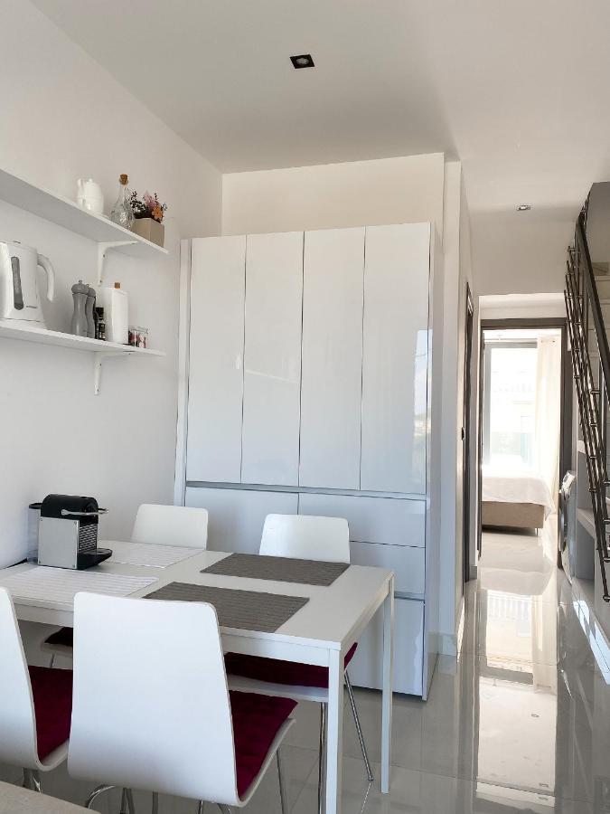 New Modern Deluxe Apartment In Kallithea Kallithea  エクステリア 写真
